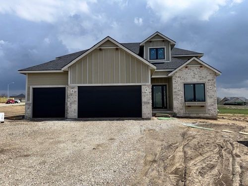 1310 S Auburn Place, West Des Moines, IA, 50266 | Card Image