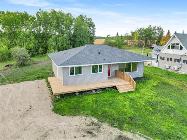 Residential in Lac Du Bonnet RM 2