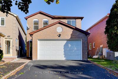 113 Beckwith Cres, Home with 4 bedrooms, 5 bathrooms and 6 parking in Markham ON | Image 2