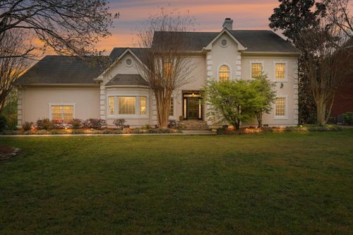 1160 Heritage Landing Dr, Chattanooga, TN, 37405-4266 | Card Image