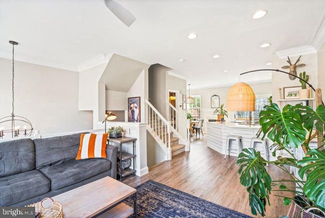 10136 Pale Rose Loop, Townhouse with 3 bedrooms, 3 bathrooms and null parking in BRISTOW VA | Image 12