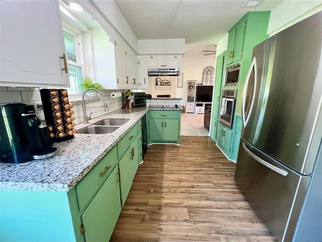 7041 Avenue R, House other with 3 bedrooms, 2 bathrooms and 2 parking in Santa Fe TX | Image 6