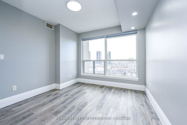 1407 - 220 Forum Dr, Condo with 2 bedrooms, 2 bathrooms and 1 parking in Mississauga ON | Image 15