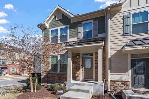 1001 Drayman Pl, Apex, NC, 27502-5108 | Card Image