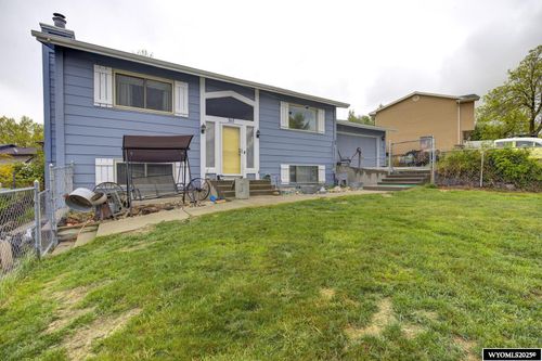 363 Oleander St, Casper, WY, 82604-3907 | Card Image