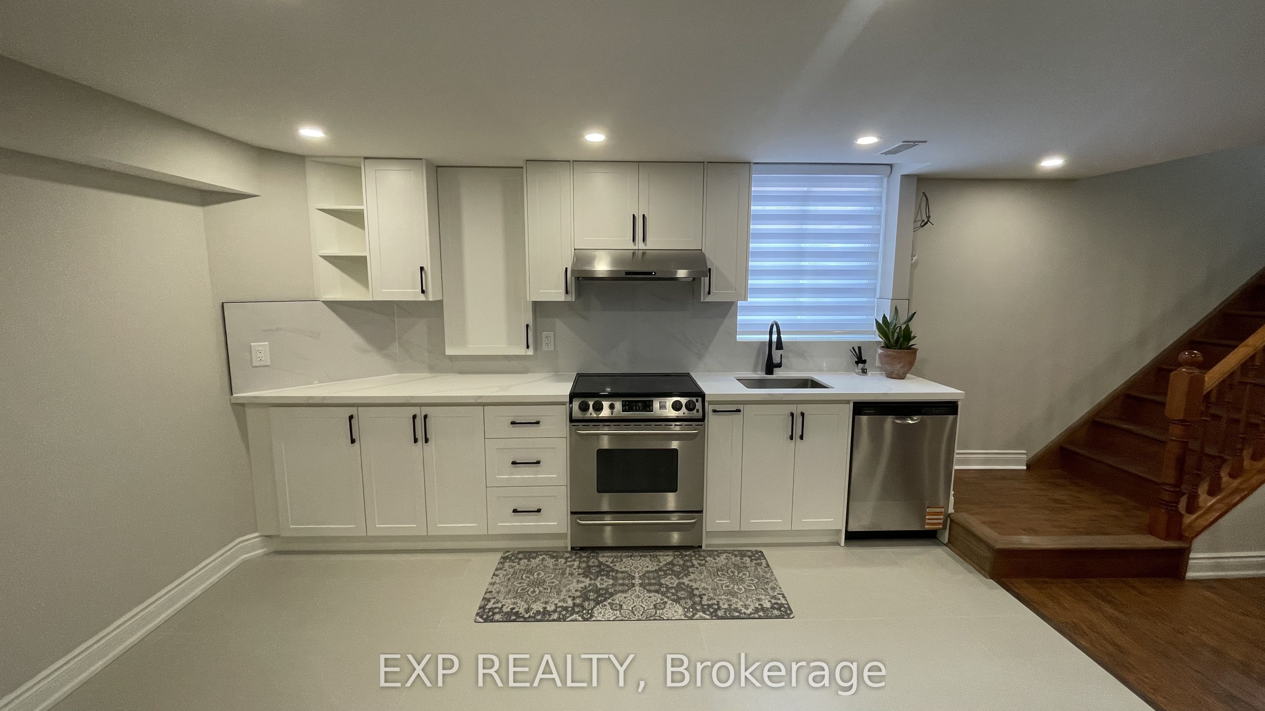 Residential Lease in Aurora