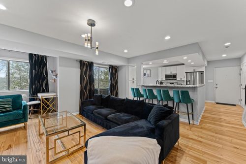 8001-f-8001 Greenspring Way, OWINGS MILLS, MD, 21117-5468 | Card Image