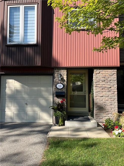 10-2 Worton Ave, Guelph, ON, N1H7C5 | Card Image
