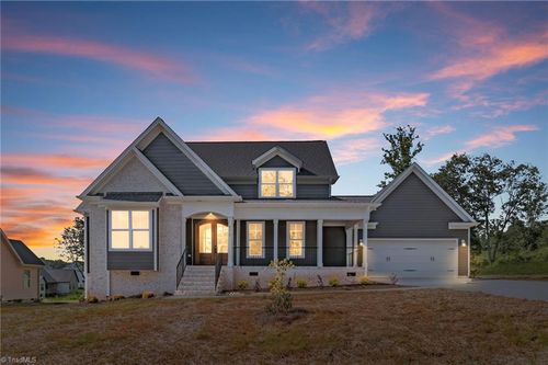 8810 Rudy Dr, Kernersville, NC, 27284-5006 | Card Image