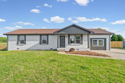 341 Cunningham Ln, Clarksville, TN, 37042-5383 | Card Image