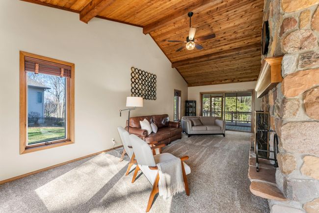 630 E Rum River Dr N, House other with 5 bedrooms, 4 bathrooms and null parking in Cambridge MN | Image 9