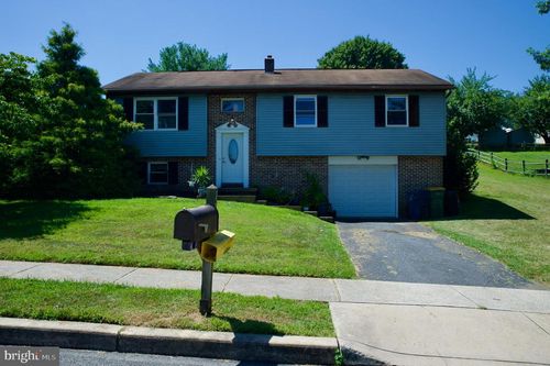 118 Charles Blvd, READING, PA, 19608-9421 | Card Image
