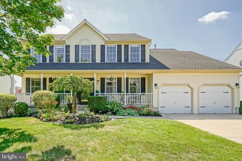 18 Westminster Dr, Lumberton, NJ, 08048-5064 | Card Image