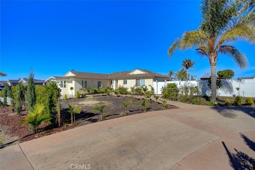385 Hassett Ct, Santa Maria, CA, 93455 | Card Image