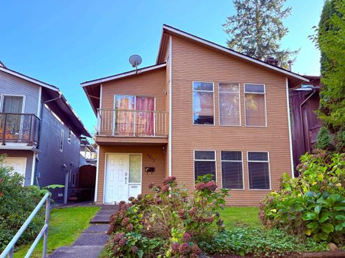 5512 Dominion St, Burnaby, BC, V5G1E2 | Card Image