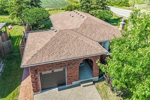 2 Stone Quarry Rd, Townsend, ON, N0A1S0 | Card Image