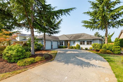 28124 85th Dr Nw, Stanwood, WA, 98292-5958 | Card Image