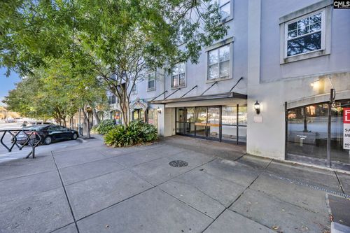 2002 Greene St, Columbia, SC, 29205-1677 | Card Image