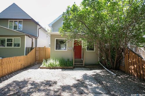 2066 Wallace St, Regina, SK, S4N4A4 | Card Image