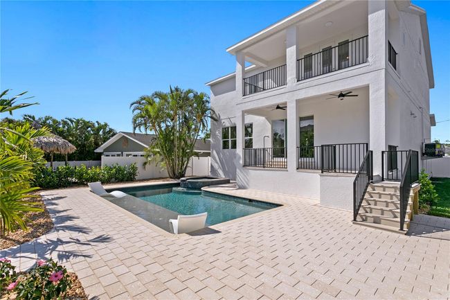 1739 1/2 Bayou Grande Blvd Ne, House other with 4 bedrooms, 4 bathrooms and null parking in St Petersburg FL | Image 4