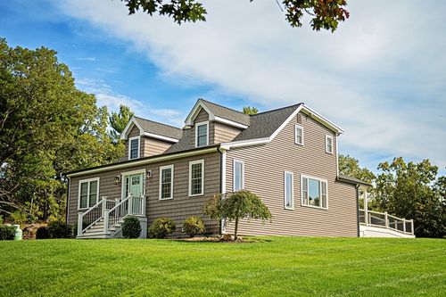 236 Williams St, Wrentham, MA, 02093-1913 | Card Image