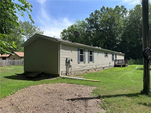 4871 Edwards Dr, Geneva, OH, 44041-9753 | Card Image