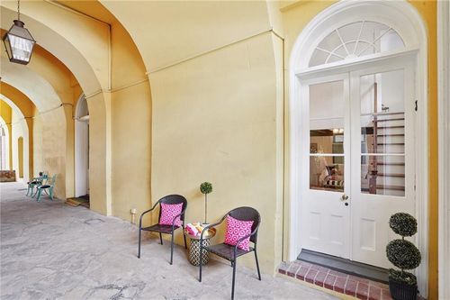 3-1303 Burgundy St, New Orleans, LA, 70116-2565 | Card Image