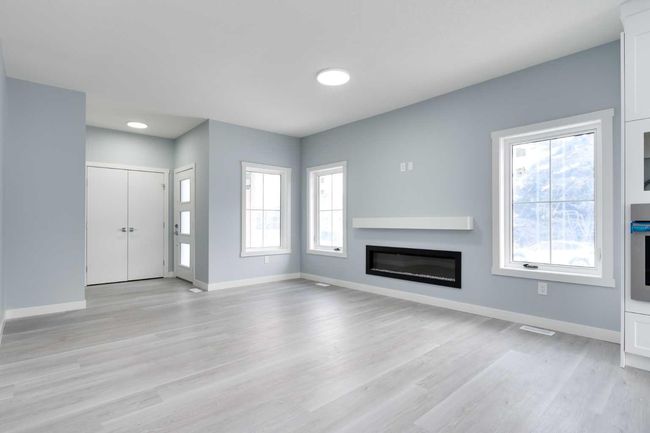 902 Macleod Trail Sw, House other with 4 bedrooms, 3 bathrooms and 2 parking in High River AB | Image 4