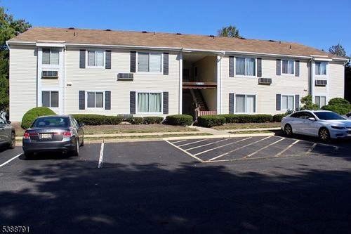 70 Eton Way, Somerset, NJ, 08873-4810 | Card Image