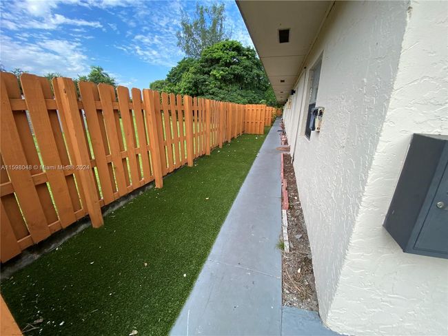 APT-3 - 4621 Sw 33 Rd Ave, Condo with 1 bedrooms, 1 bathrooms and null parking in Fort Lauderdale FL | Image 17