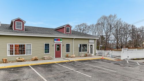3-518 U.S. 1, Kittery, ME, 03904 | Card Image