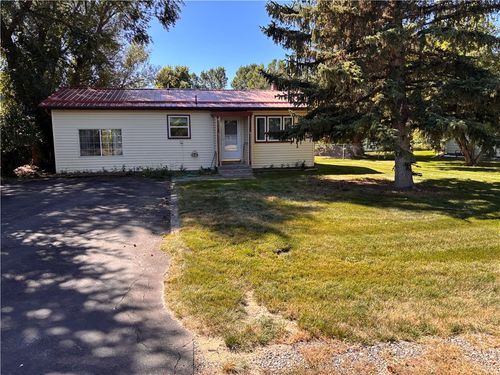 217 W 6th Ave N, Columbus, MT, 59019-7137 | Card Image