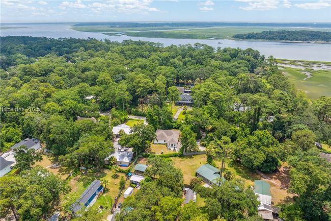 15 Palmetto Beach Dr, House other with 3 bedrooms, 2 bathrooms and null parking in Bluffton SC | Image 67
