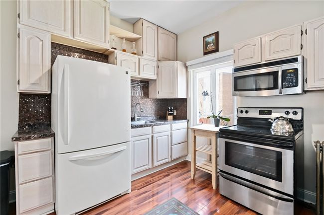 240 Edmond St, House other with 3 bedrooms, 2 bathrooms and null parking in Bloomfield PA | Image 11