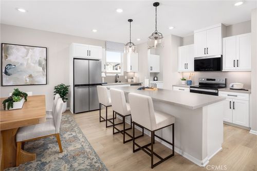 30661 Albiflora Way, Winchester, CA, 92596 | Card Image
