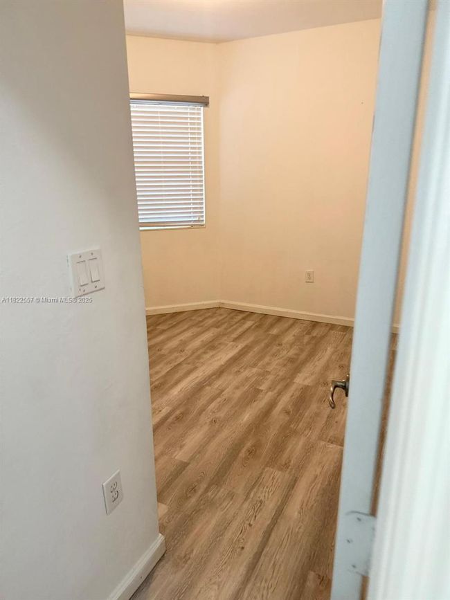 APT-213 - 8900 Nw 97 Th Ave, Condo with 3 bedrooms, 3 bathrooms and null parking in Medley FL | Image 28