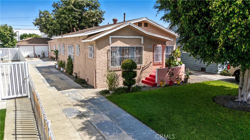 4539 E 53rd St, Maywood, CA, 90270-2488 | Card Image