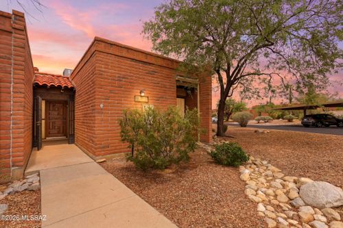 1810 W Calmridge Lane, Tucson, AZ, 85704 | Card Image
