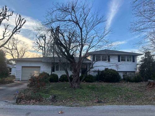 205 Jefferson St, Gorham, IL, 62940-1009 | Card Image