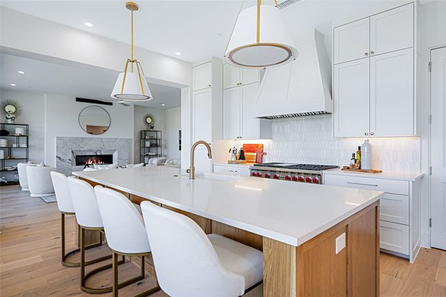 UNIT-12 - 350 O Connor Ridge Blvd, Condo with 3 bedrooms, 3 bathrooms and null parking in Irving TX | Image 14