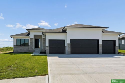 5701 N 195th St, Elkhorn, NE, 68022-5384 | Card Image