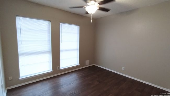5102 Alan Bean Dr, House other with 3 bedrooms, 2 bathrooms and null parking in Kirby TX | Image 16