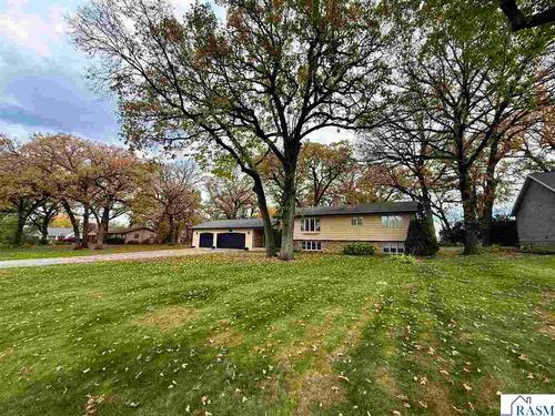 52387 Acorn Ave, North Mankato, MN, 56003-4071 | Card Image