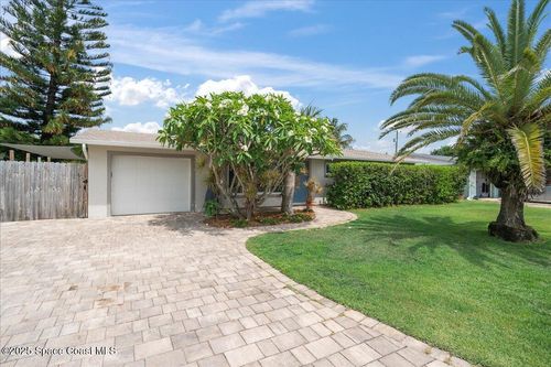 629 Verbenia Dr, Satellite Beach, FL, 32937-2532 | Card Image