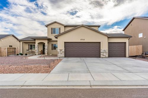 1712 Kingfisher Lane, Pueblo, CO, 81008 | Card Image