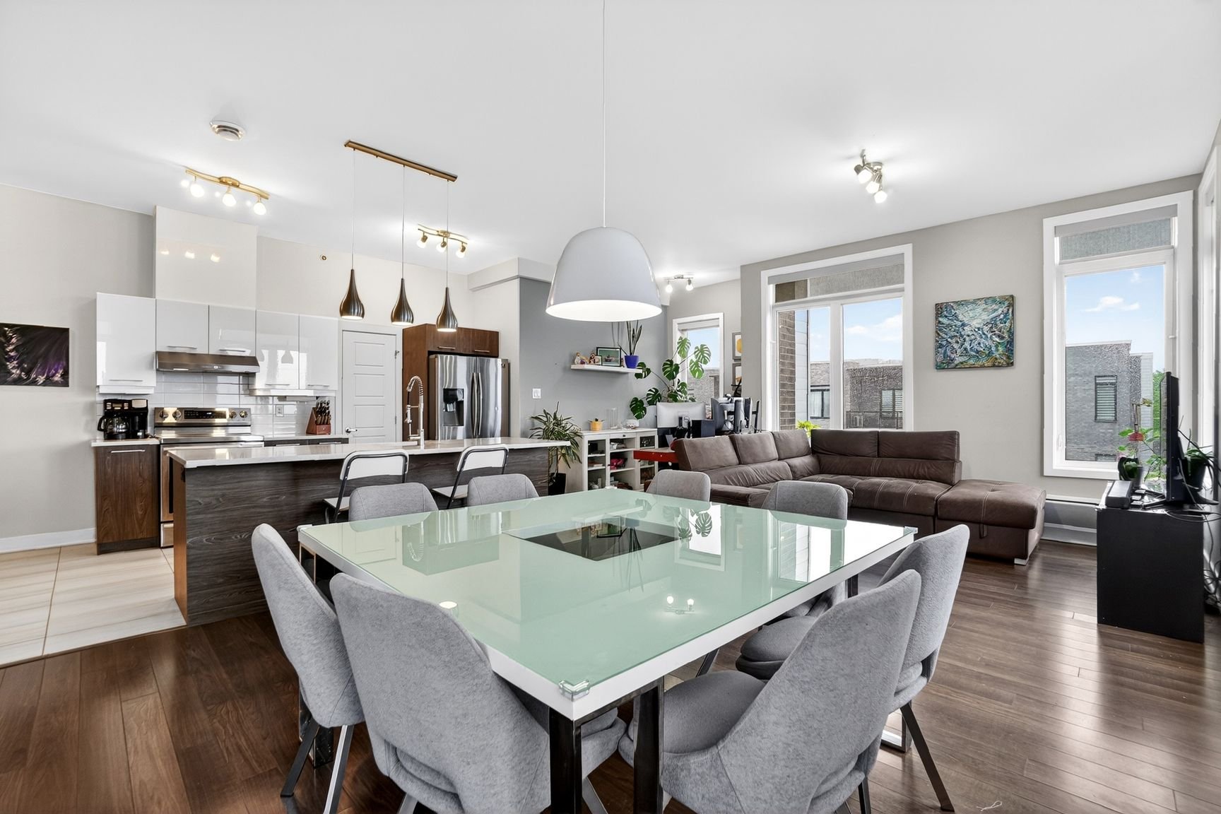 Residential in Laval (Chomedey) 2