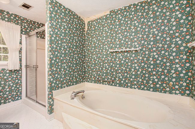 5136 Wentworth Dr, House other with 4 bedrooms, 3 bathrooms and 4 parking in Peachtree Corners GA | Image 27