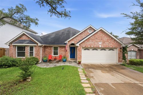 11213 Savin Hill Ln, Austin, TX, 78739-1681 | Card Image