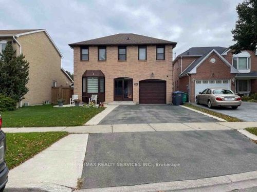 36 Nickel Cres, Brampton, ON, L6S4V9 | Card Image