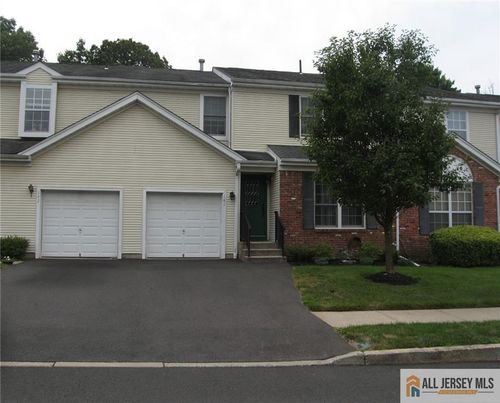 141 Grantham Dr, Somerset, NJ, 08873-6457 | Card Image